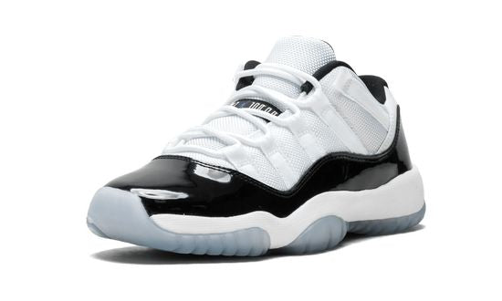 Jordan 11 Low Concord