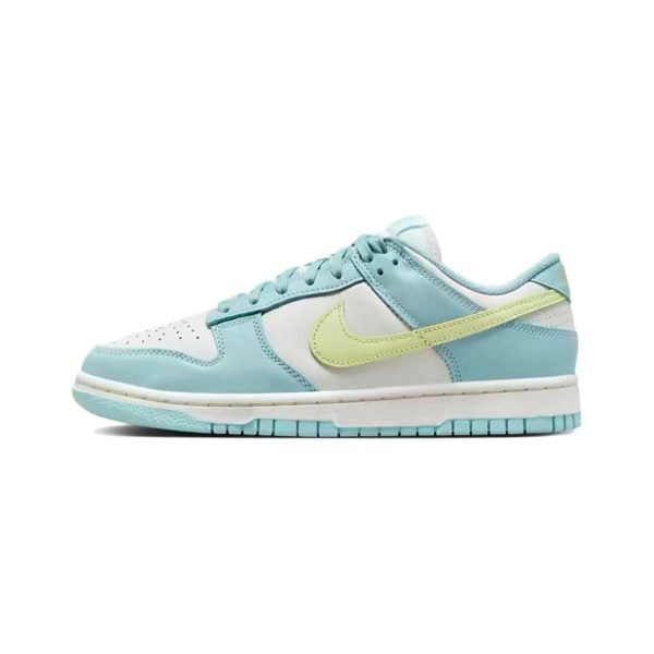 Nike Dunk Low “Ocean Bliss”