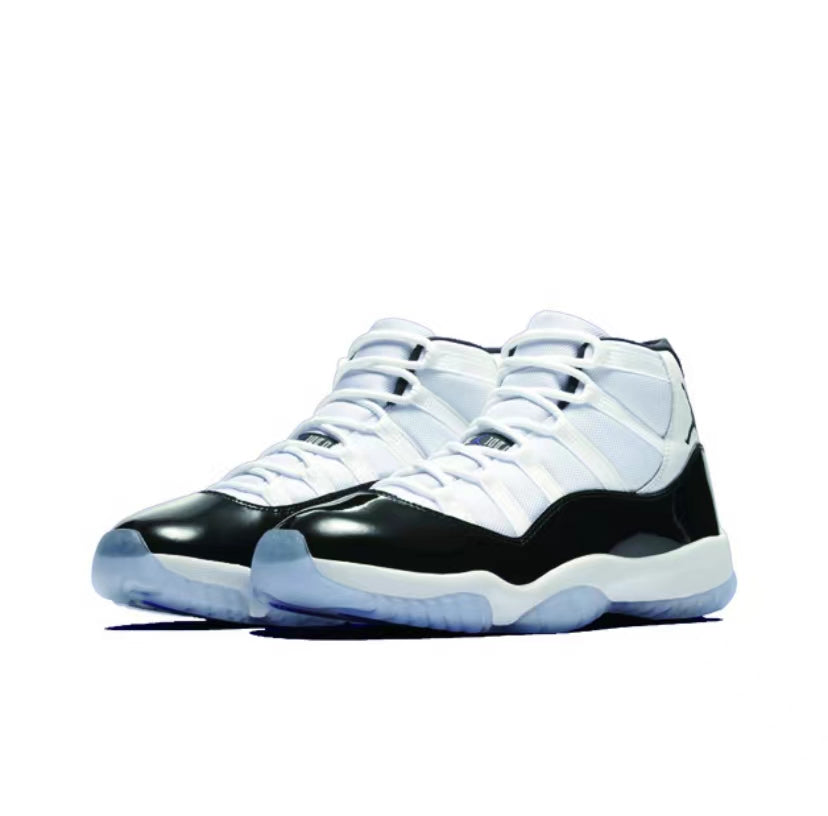 Jordan 11 Low Retro Concord