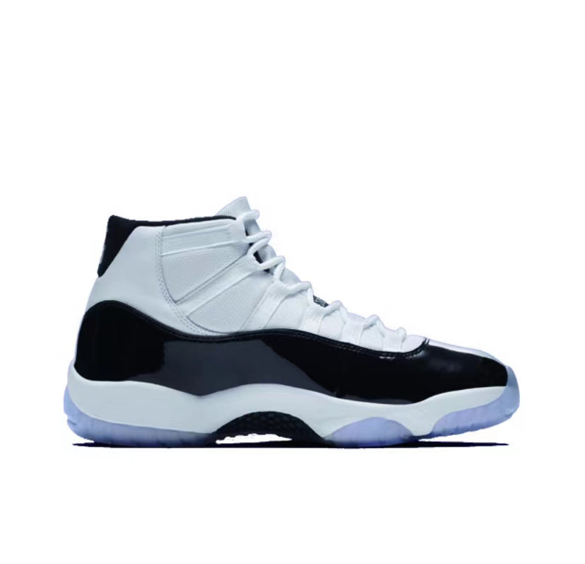 Jordan 11 Low Retro Concord