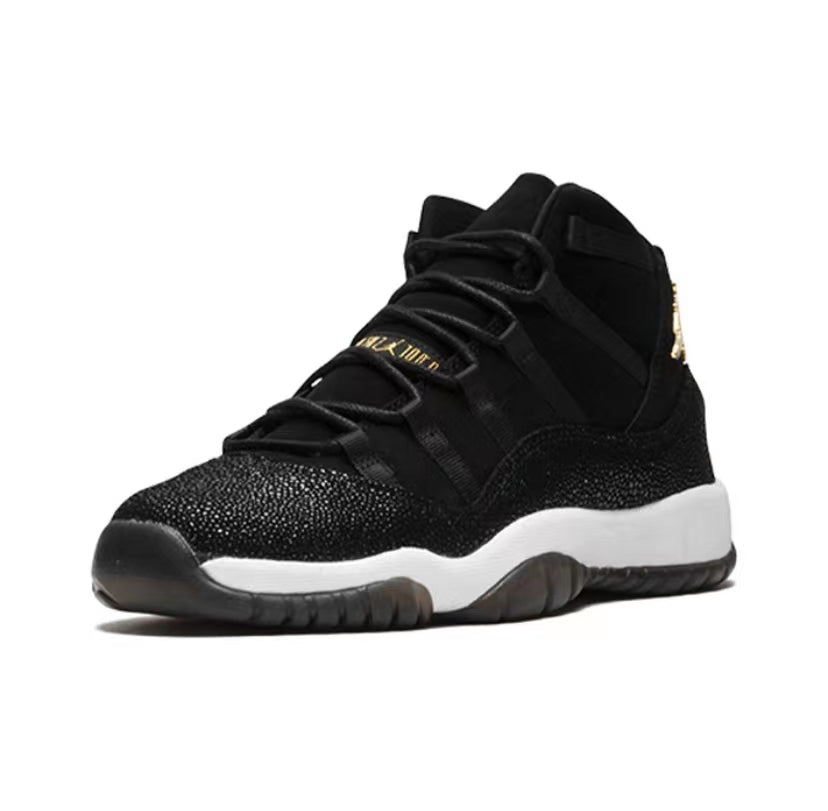 Jordan 11 Retro Heiress Black StinGray