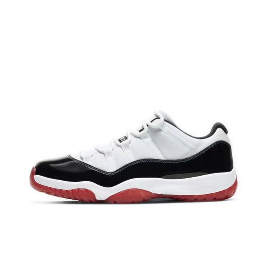 Jordan 11 Retro Low Concord Bred