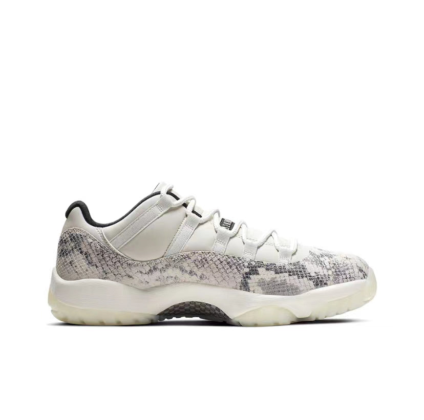 Jordan 11 Retro Low Light Smore Grey