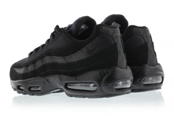 Air Max 95 Triple Black