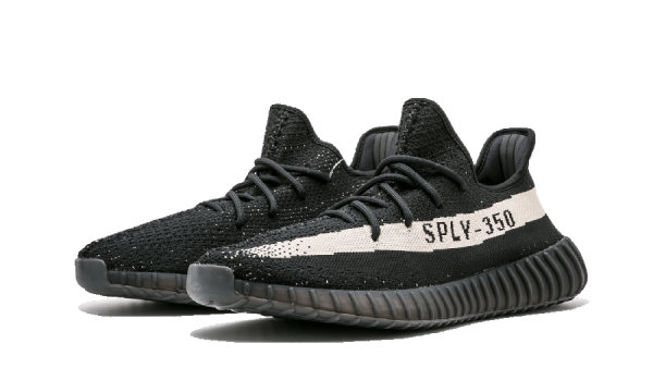 YEEZY 350 Oreo