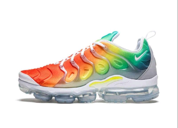 Nike Air VapoMax Rainbow