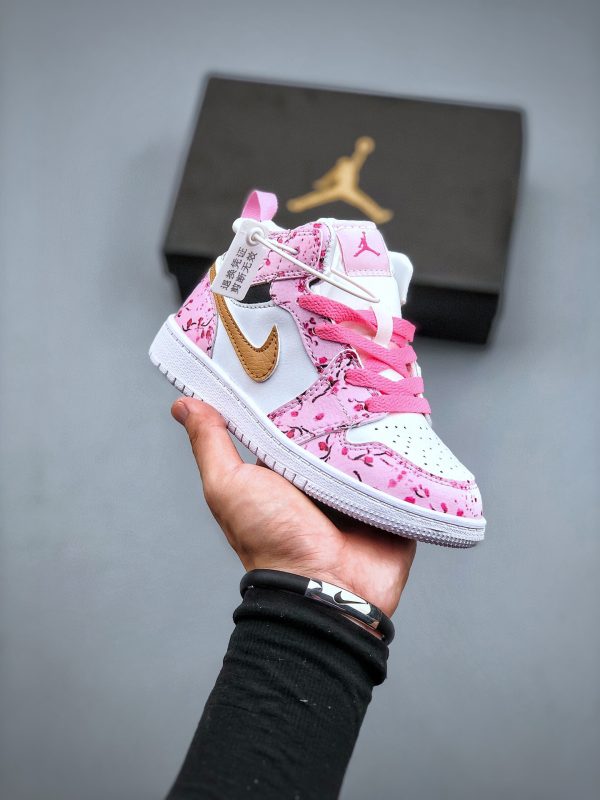 Jordan 1 Pink and White