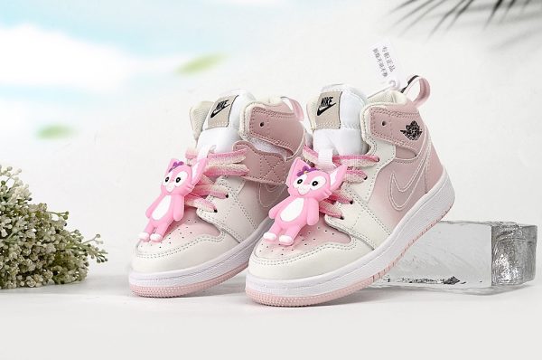 Jordan 1  Light Pink White '01'