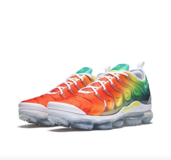 Nike Air VapoMax Rainbow